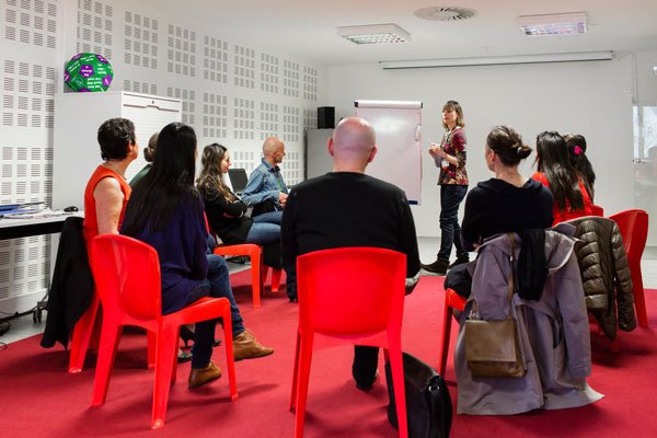 atelier de conversation en anglais à la bibliothèque