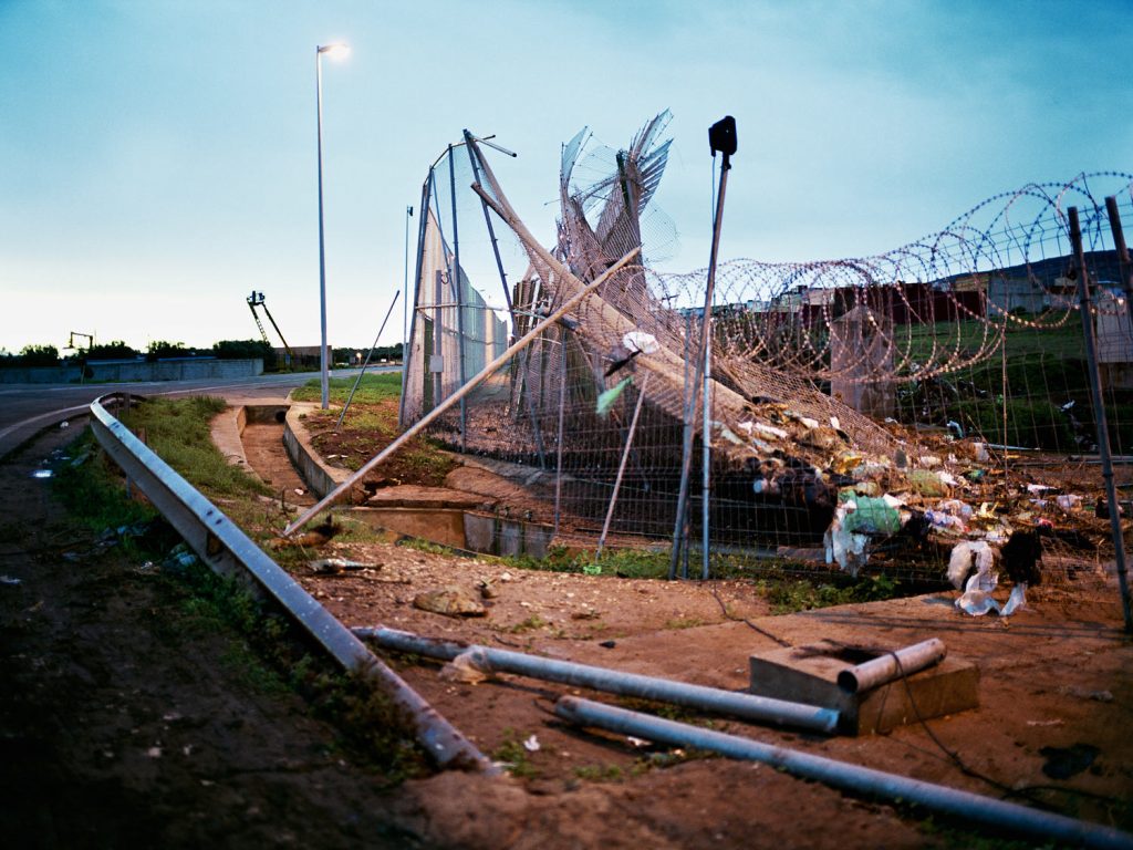 grillage effondré à Melilla