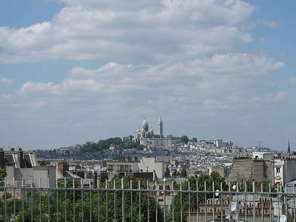 vue sur paris du haut de la butte Bergeyre