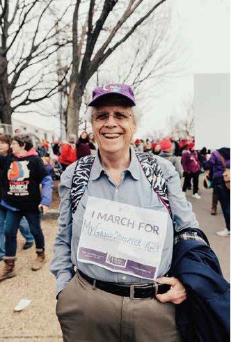 photographie d'un participant à la marche des femmes